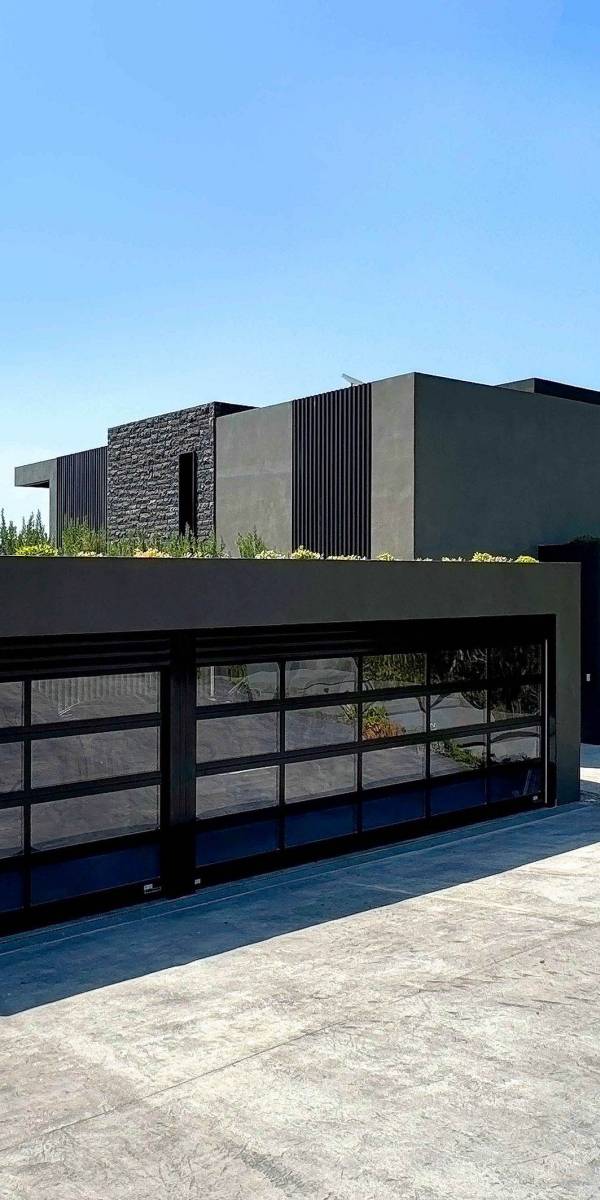 EXTERIOR 4 com.jpg